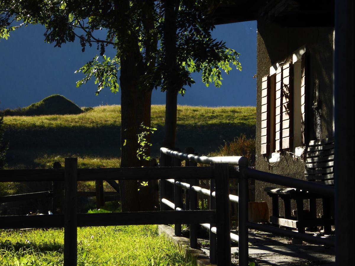 Hotel Locanda Grauson Cogne Exterior foto